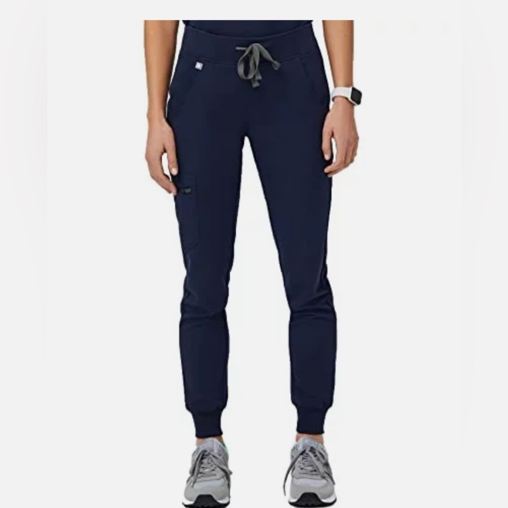 Figs Jogger Scrubs
